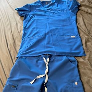 Figs women scrub set